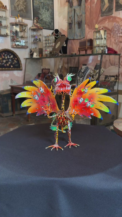 Alebrije Alado con Cráneos / Winged Alebrije with Skulls